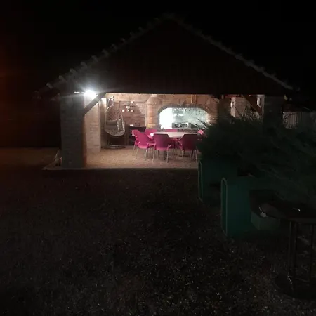 Apartmani Studio * Melenci
