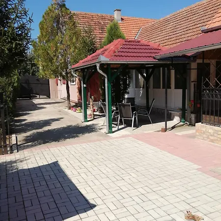 Apartmani Studio Melenci