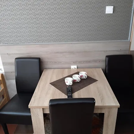 Apartmani Studio Melenci